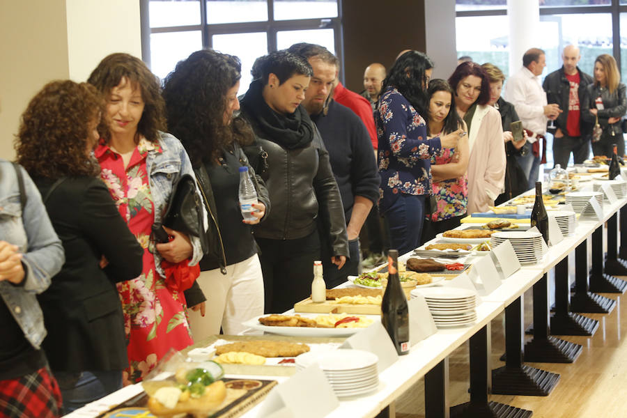 El restaurante ovetense revalidó su título en el concurso organizado por EL COMERCIO y el establecimiento gijonés apostó por ingredientes ecológicos.