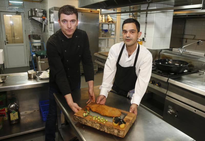El restaurante ovetense revalidó su título en el concurso organizado por EL COMERCIO y el establecimiento gijonés apostó por ingredientes ecológicos.