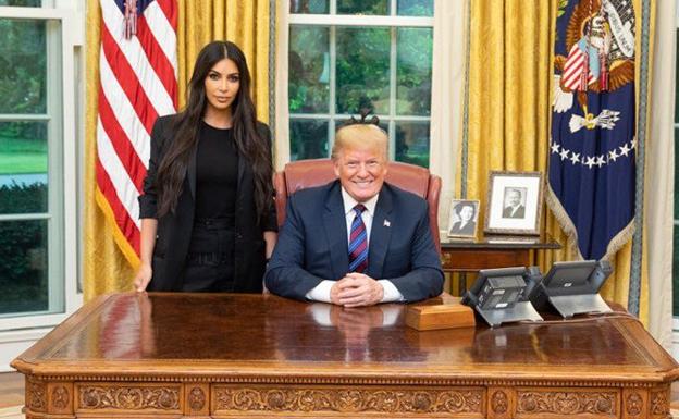 Trump recibe a Kim Kardashian