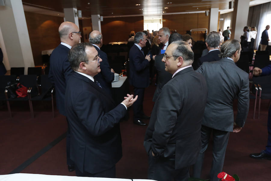 El acto, al que acudió el presidente de la Federación Asturiana de Empresarios (FADE) Belarmino Feito, se celebró en Las Caldas. 