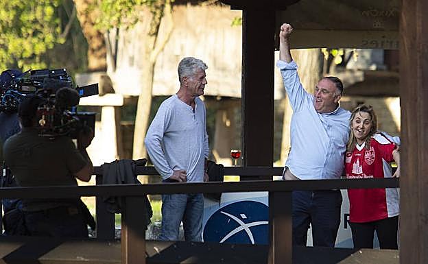 José Andrés y Anthony Bourdain, durante su última visita a Asturias. 