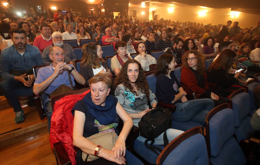 El catalán volvió a entusiasmar a un público asturiano entregado