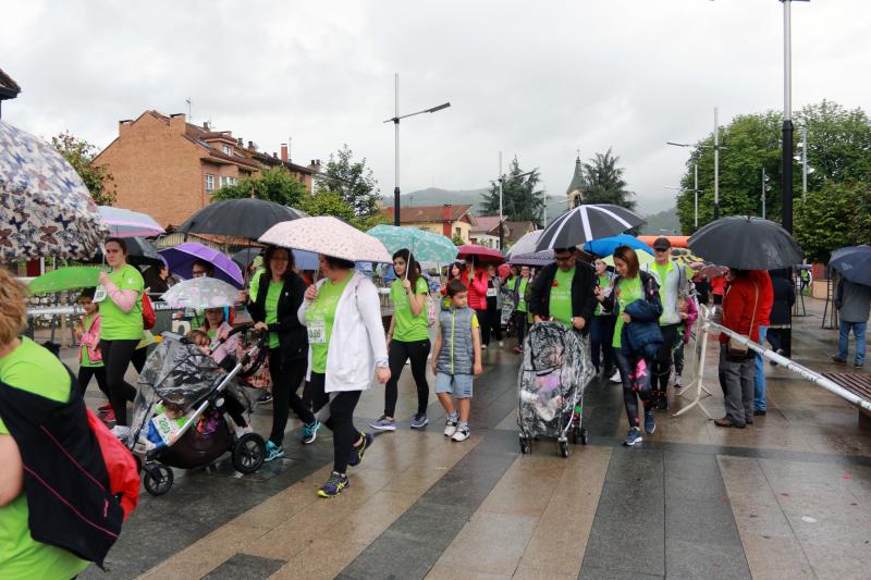 Más de un millar de personas participaron en la cuarta edición de la carrera solidaria promovida por el Ayuntamiento
