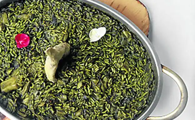 Arroz verde de alcachofas y perrechicos