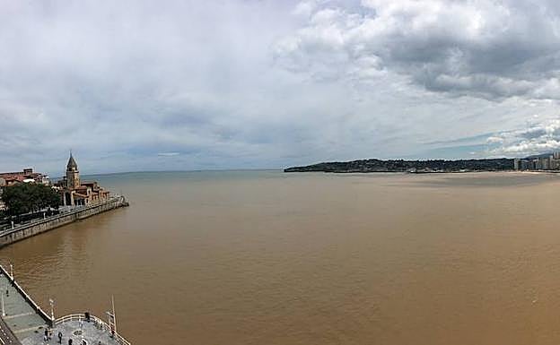 Lastra: «Hay que dar explicaciones veraces y lanzar debates constructivos»