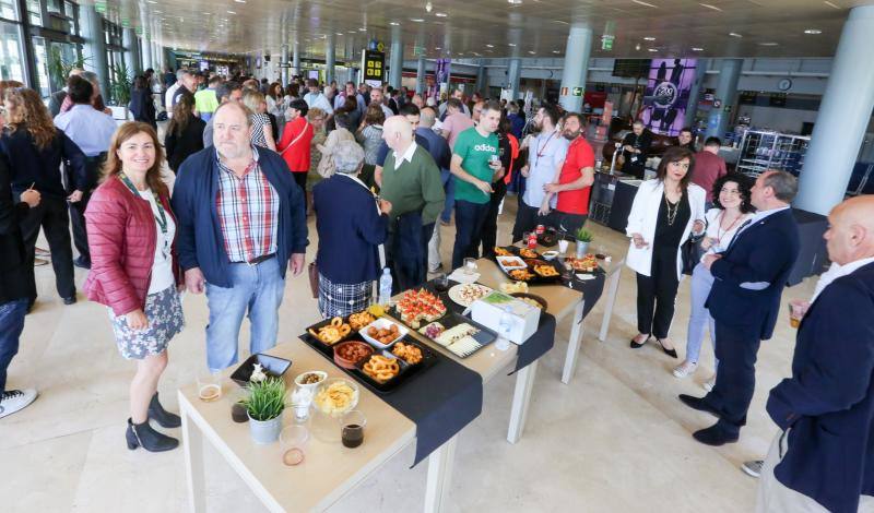 Fotos: El Aeropuerto de Asturias celebra su 50 aniversario con recuerdos y deseos de más rutas