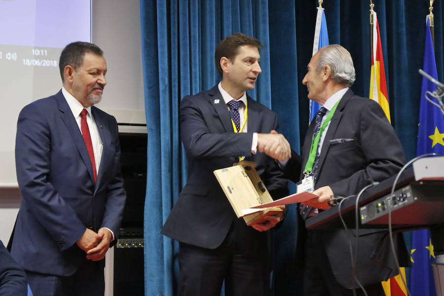 El Foro, celebrado tradicionalmente en distintos países de América Latina, se traslada por primera vez a Europa. La sede del encuentro es el Centro de Seguridad Marítima Integral Jovellanos de Gijón 