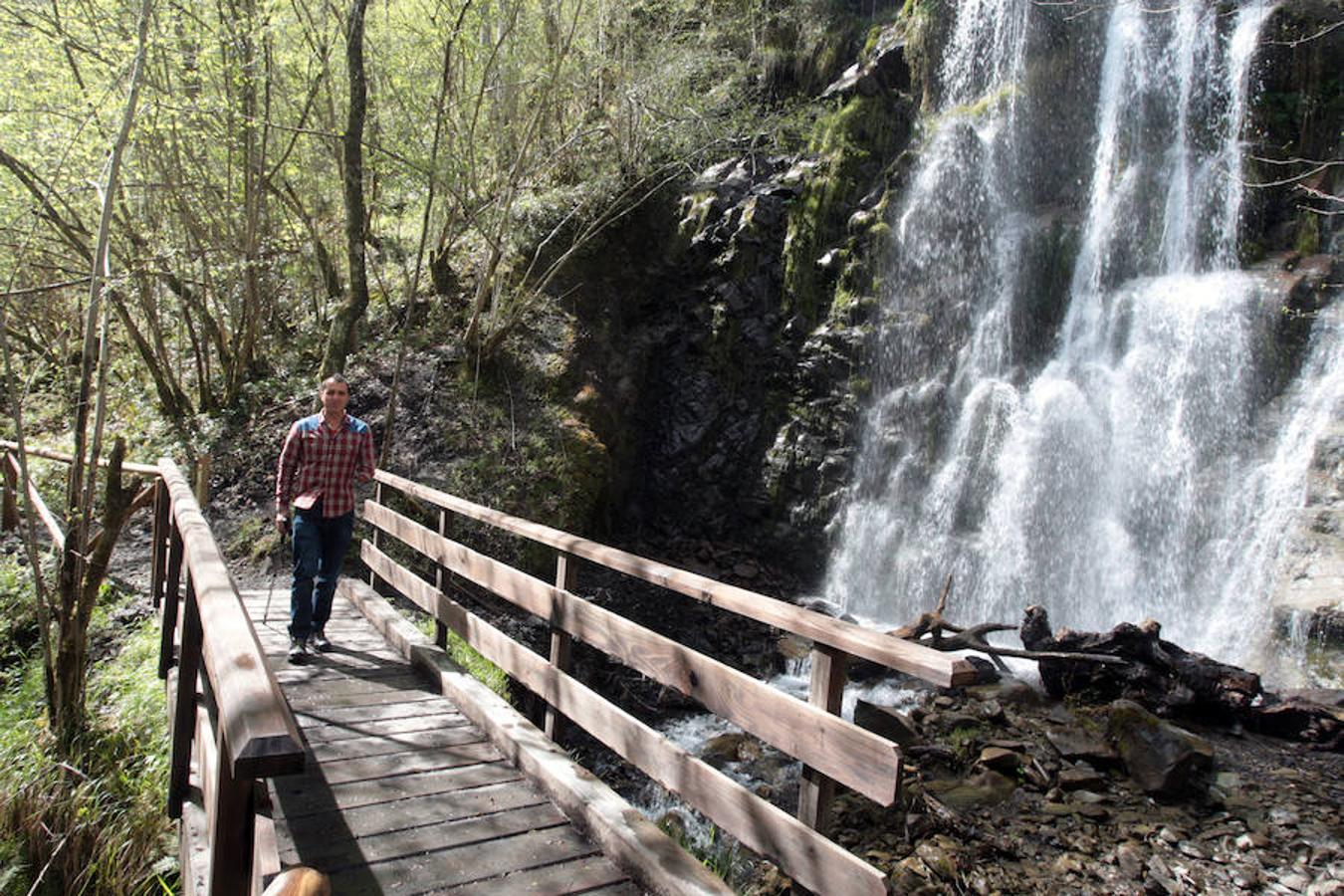 Cascadas de Asturias. Xurbeo (Aller)