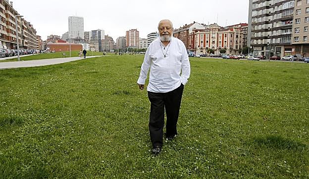 José Antonio García Santa Clara, fundador de Siloé, Hijo Adoptivo de Gijón. 