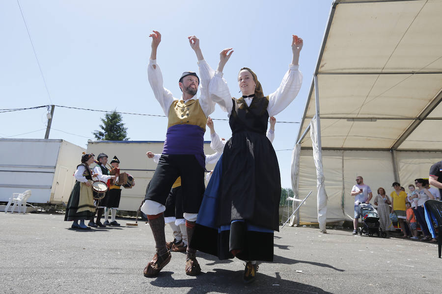 La parroquia de Gijón festeja la última jornada festiva