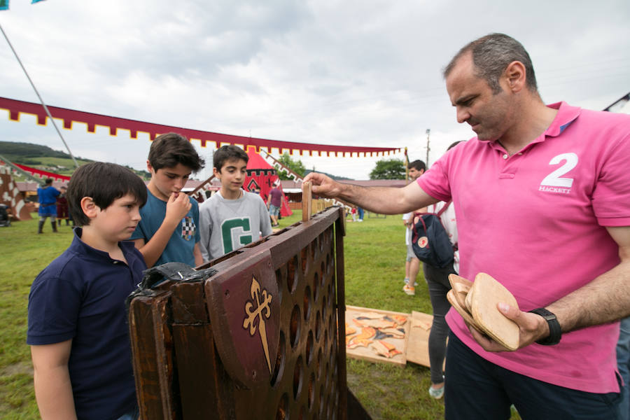 La historia de la rebeldía de los vecinos de Llanera contra el obispo Don Guillén se repite y llena de fiesta y espectáculo la localidad