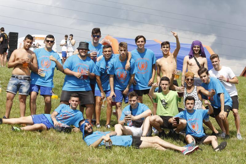 Cientos de romeros cumplieron con la tradición anual y disfrutaron de una intensa jornada festiva en Castandiello