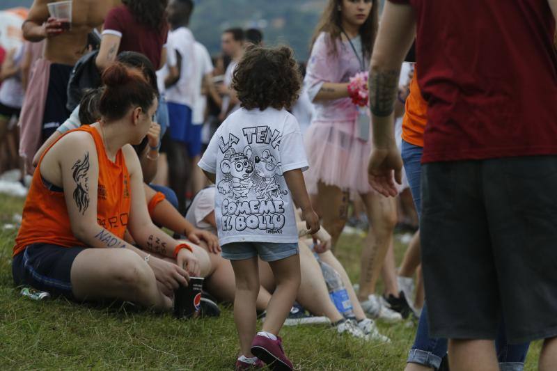 Cientos de romeros cumplieron con la tradición anual y disfrutaron de una intensa jornada festiva en Castandiello