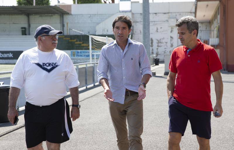 Compartió con los jóvenes participantes anécdotas personales y profesionales de su trayectoria deportiva