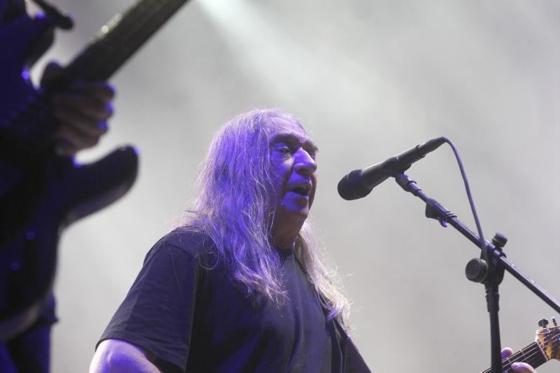 El legendario rockero de Carabanchel ofreció en la ciudad el único concierto asturiano de su gira de despedida, 'Mi tiempo, señorías'