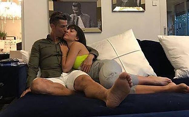 Así es el lugar elegido por Cristiano Ronaldo y Georgina Rodríguez para disfrutar de las vacaciones por 3.000 euros la noche