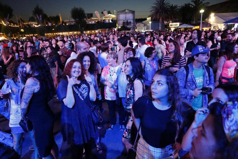 El swing, funky y rock and roll de la mano de Jairo Perera pusieron el punto final al festival con el público asturiano entregado.