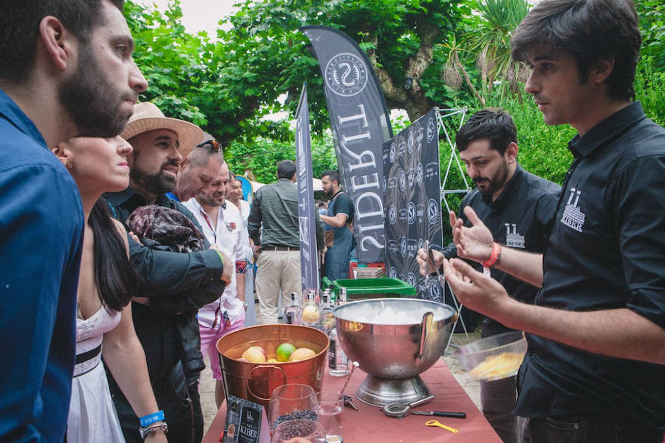 Un año más se celebra en Gijón la degustación de ginebras más importante del norte de España, organizada por el EL COMERCIO y Gustatio