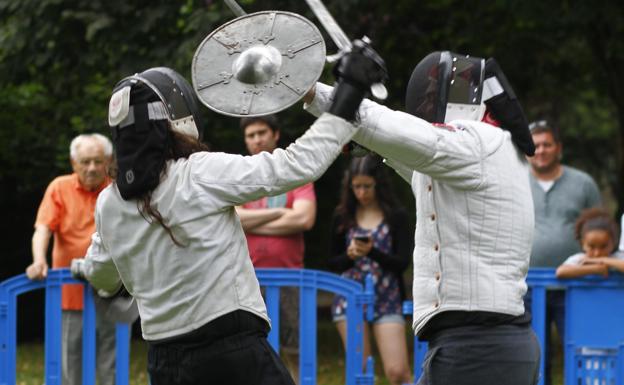 Dos tiradores, en la exhibición de ayer en el Ferrera. 