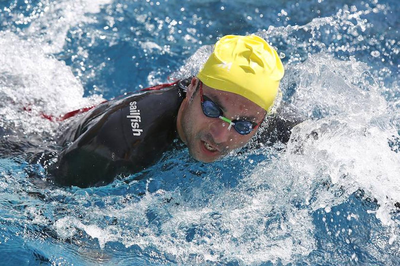 Fotos: Pruebas de acceso para la tripulación de helicóptero de Salvamento Marítimo