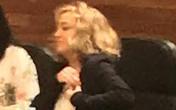 Patricia García Villanueva toma posesión de su escaño de Foro