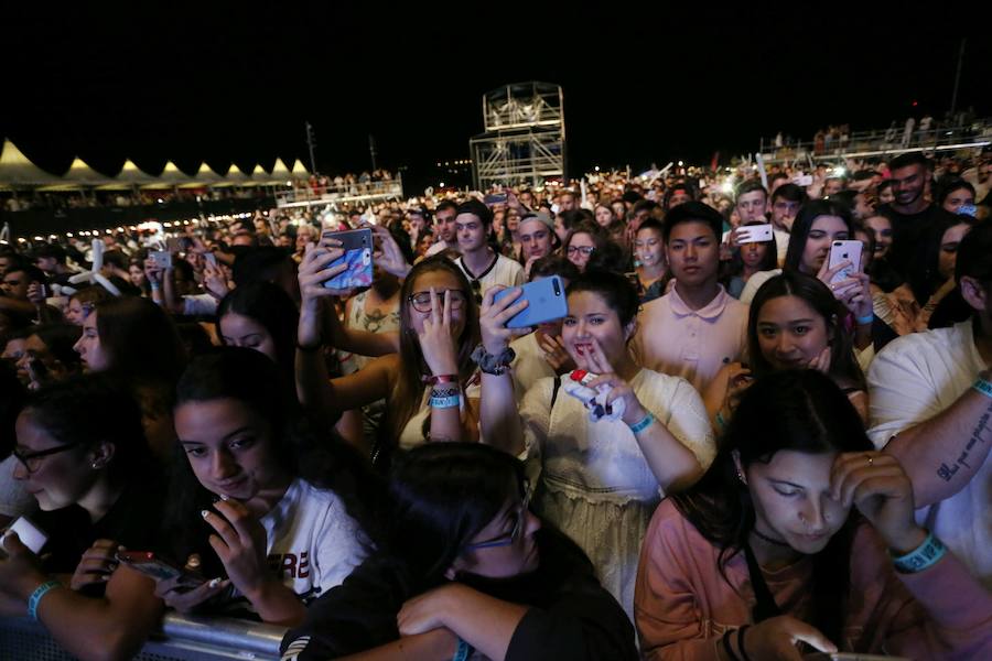 El rey del trap se coronó en el parque de los Hermanos Castro ante más de 5.000 personas con su único concierto en Asturias.