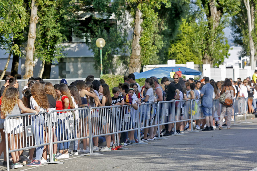 El rey del trap se coronó en el parque de los Hermanos Castro ante más de 5.000 personas con su único concierto en Asturias.