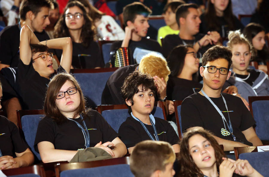 Fotos: Doña Letizia preside la apertura de los cursos de música de la Fundación Princesa