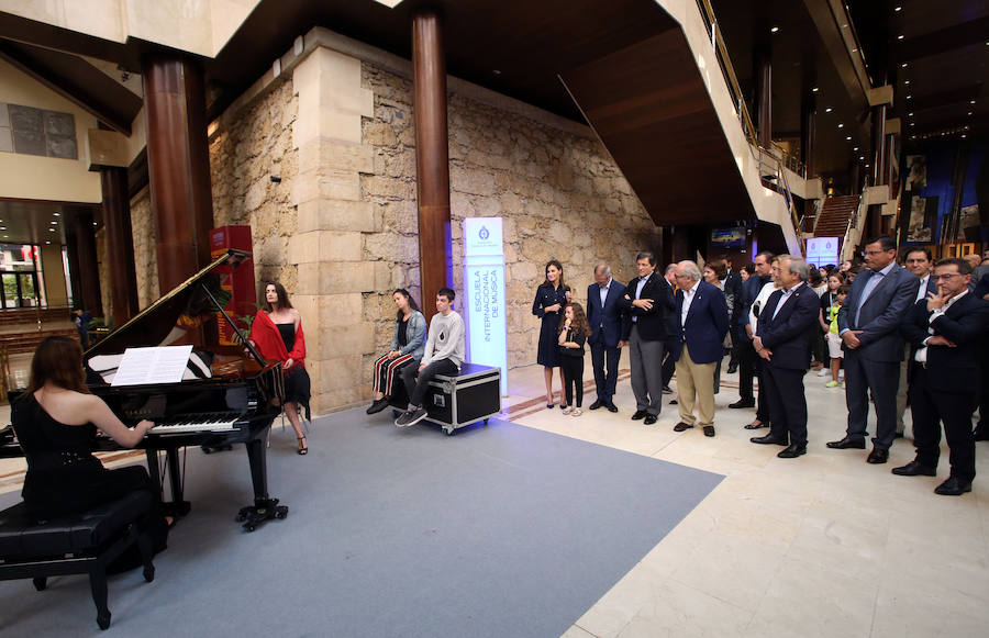 Fotos: Doña Letizia preside la apertura de los cursos de música de la Fundación Princesa