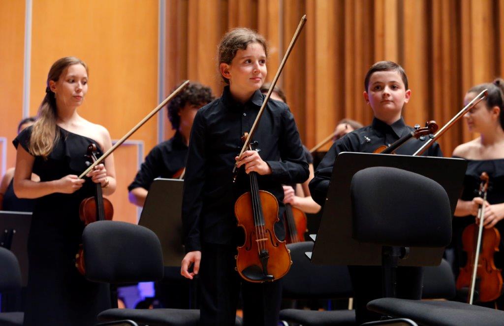 La Sala Sinfónica del Auditorio Príncipe Felipe de Oviedo acogió este sábado el concierto de clausura de esta edición