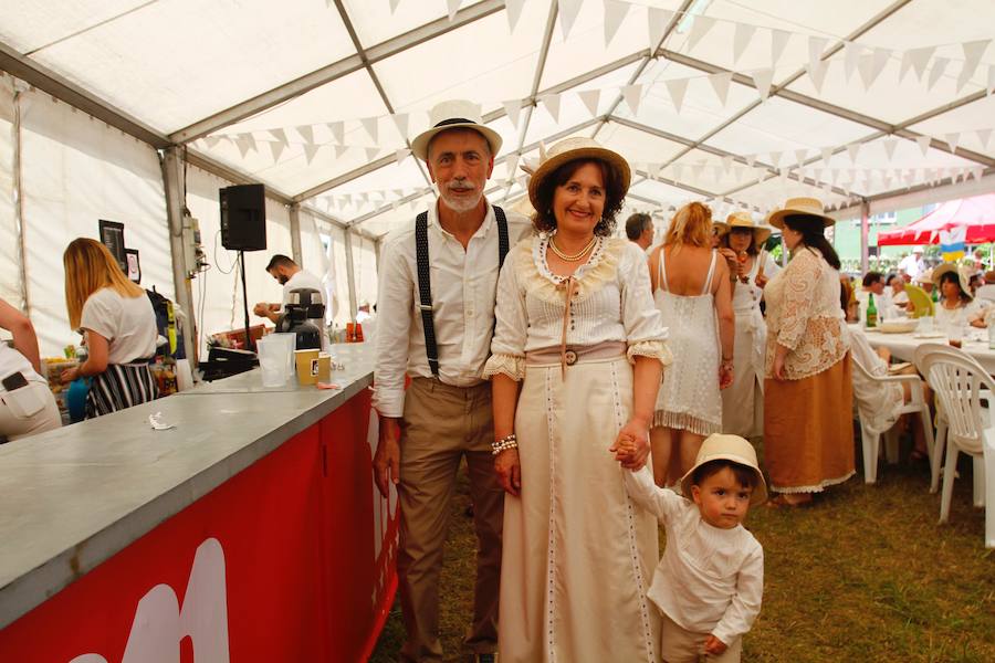 Más de 650 personas participaron en la popular comida de las fiestas de San Pelayo