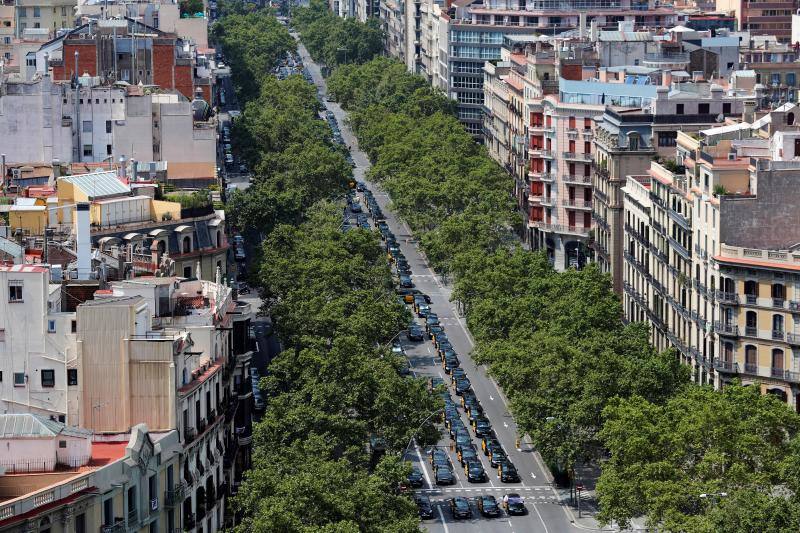 Las calles del centro de Barcelona tenían esta estampa ayer.