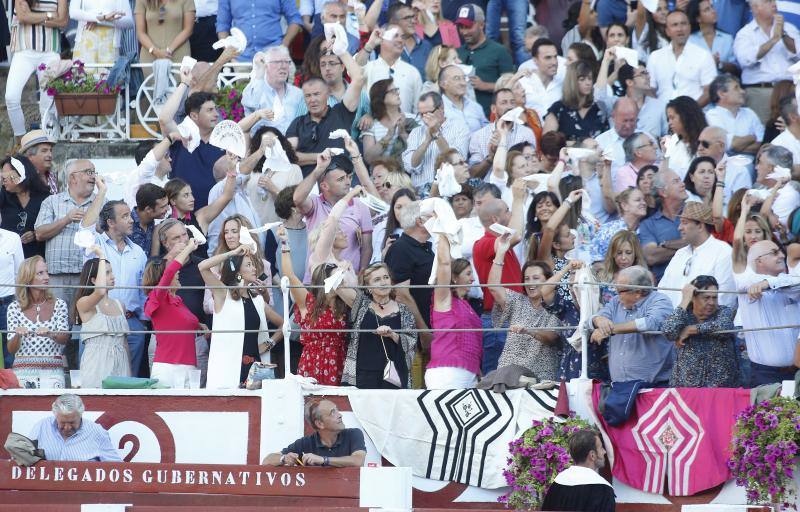 Juan José Padilla, Morante de la Puebla y Roca Rey torean en el Bibio.