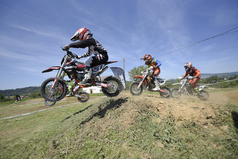 La prueba, puntuable para el Campeonato de Asturias, forma parte de las actividades de las fiestas de San Félix.