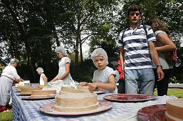 El taller de lácteos fue uno de los más demandados por los asistentes. 