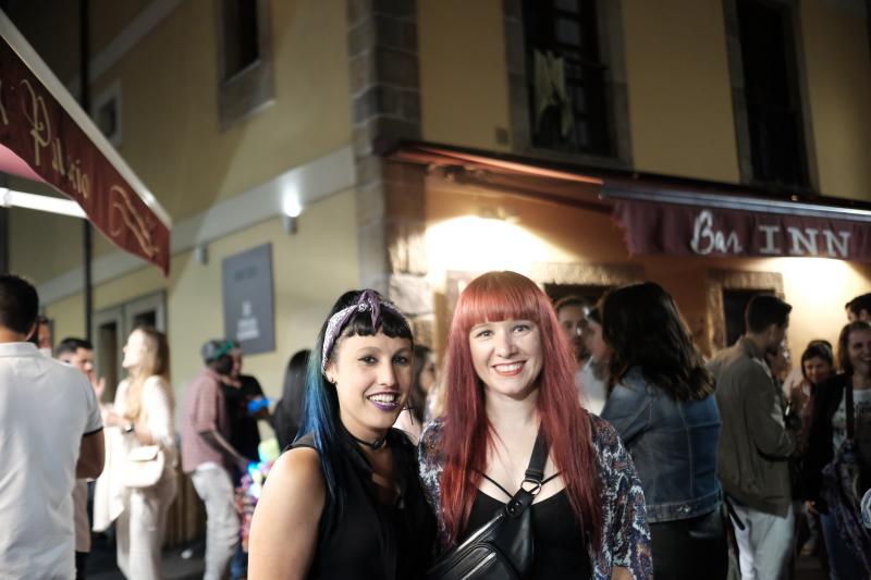 Miles de gijoneses y visitantes disfrutaron de una noche de fiesta con el gran espectáculo de los Fuegos como protagonista