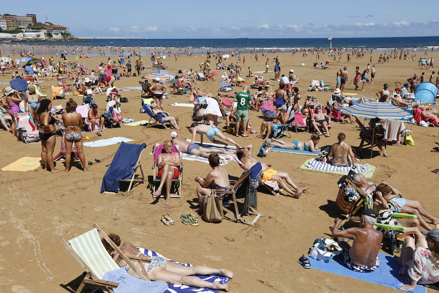 Tras una soleada jornada festiva que disfrutamos este miércoles en Asturias, el jueves esperamos un aumento de la nubosidad y también de la probabilidad de precipitaciones
