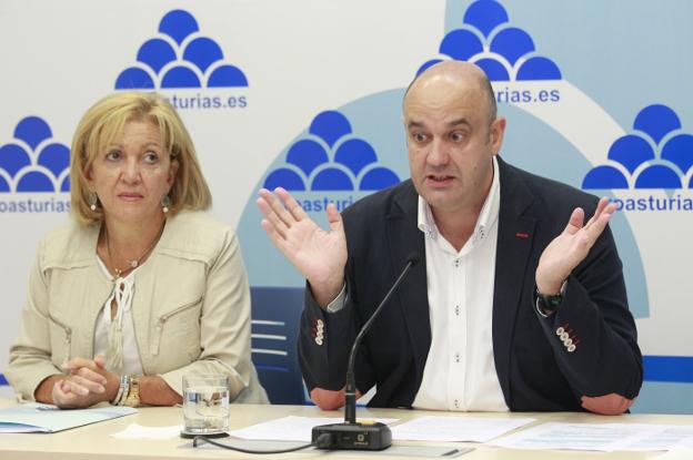 Camino Gutiérrez y Pedro Leal durante la rueda de prensa de ayer. 