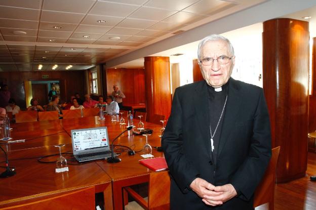 El cardenal Antonio Rouco Varela, en La Granda. 