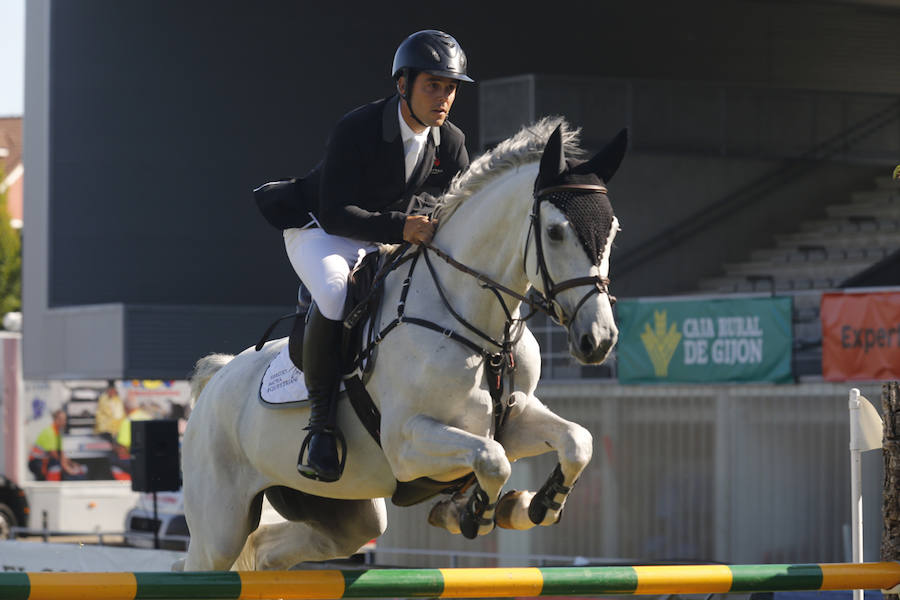 Fotos: Las imágenes de la jornada en el CSIO Gijón 2018