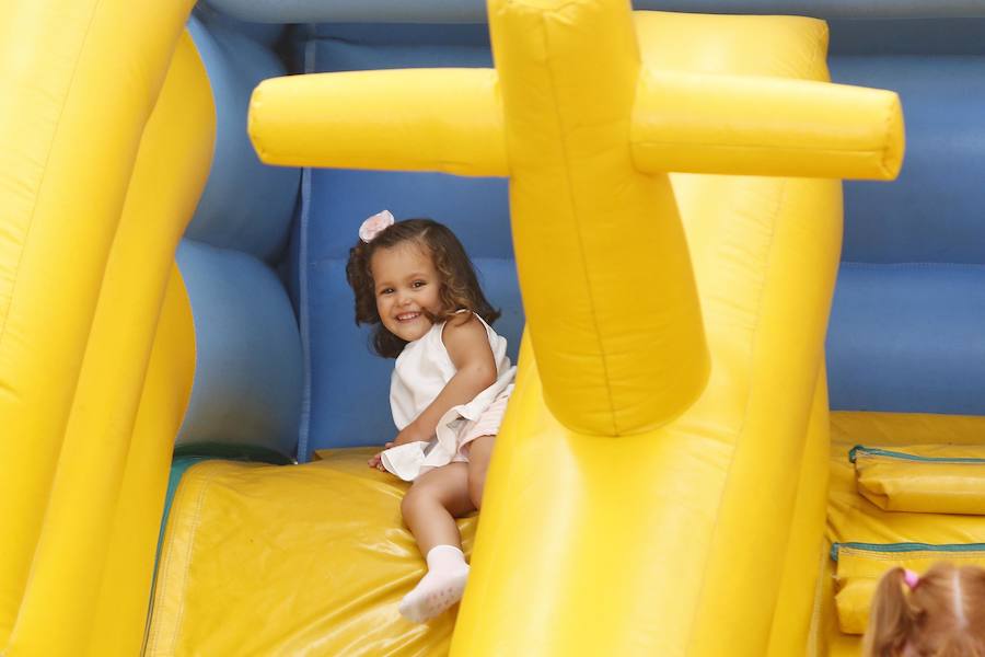 El club se llenó de múltiples juegos para los más pequeños.