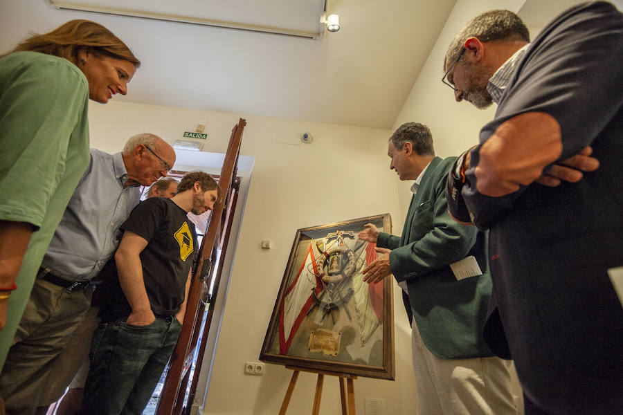 Durante el acto se descubrió una placa en honor a Luis Adaro