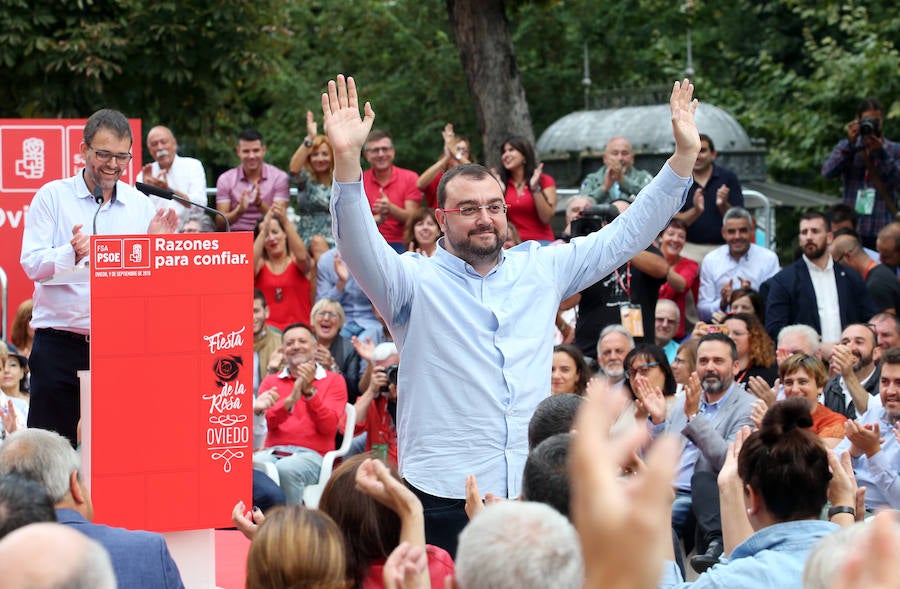 El presidente del Gobierno anuncia en el Principado un plan de choque contra el desempleo juvenil.