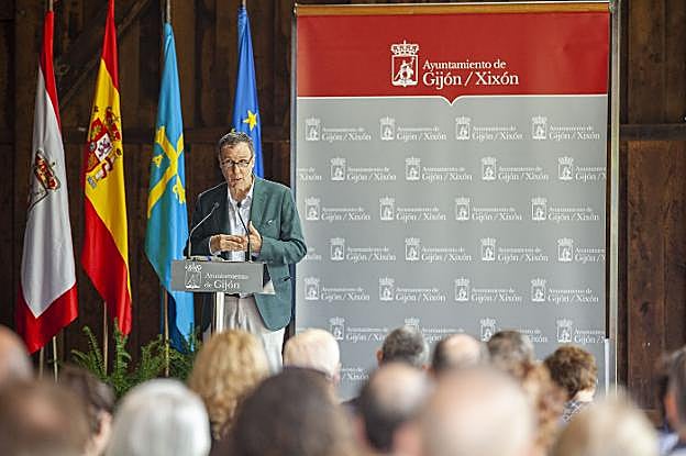 El director del museo, durante su intervención. 
