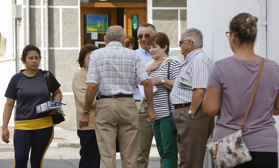 La pareja, una mujer de 29 años y un hombre de 51 años, residía en una vivienda próxima al centro de salud de La Caridad, en la calle Travesía Mohíces