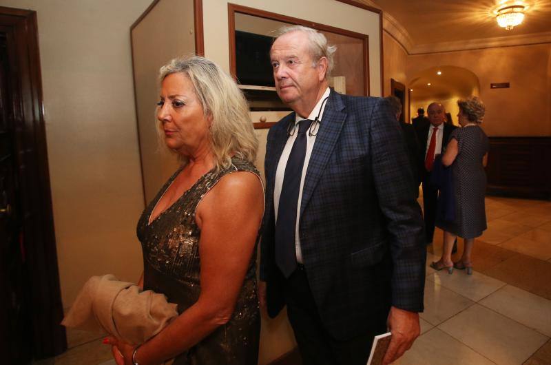 El público del Campoamor recibió con expectación y aplausos la obra de Jorge Muñiz con libreto de Javier Almuzara basada en el drama de Lope de Vega.