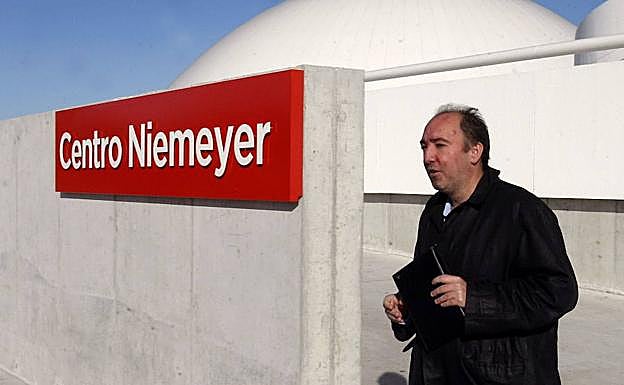 La Audiencia ordena el ingreso en prisión de Natalio Grueso por riesgo de fuga