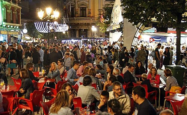 Pierde todos los dedos de un pie tras una pedicura con peces