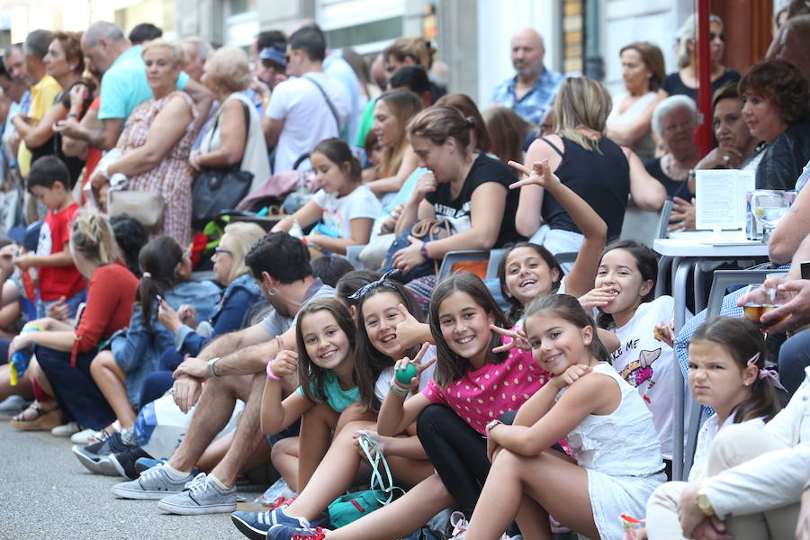 Fotos: ¿Estuviste en el desfile del Día de América en Asturias 2018? ¡Búscate!