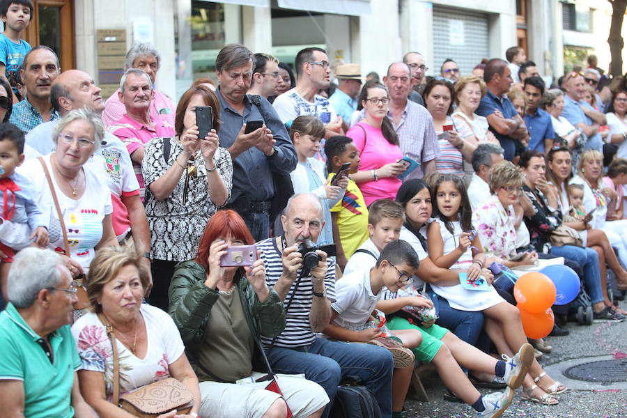 Fotos: ¿Estuviste en el desfile del Día de América en Asturias 2018? ¡Búscate!